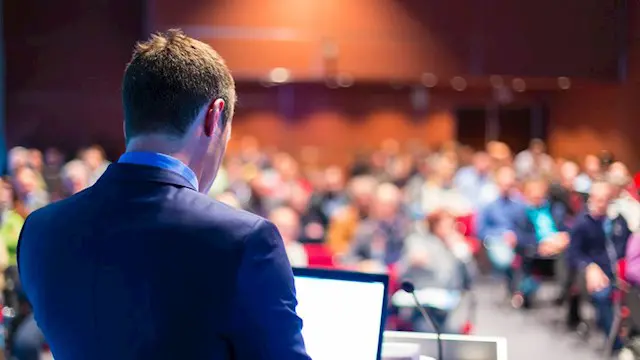 Delivering Presentations